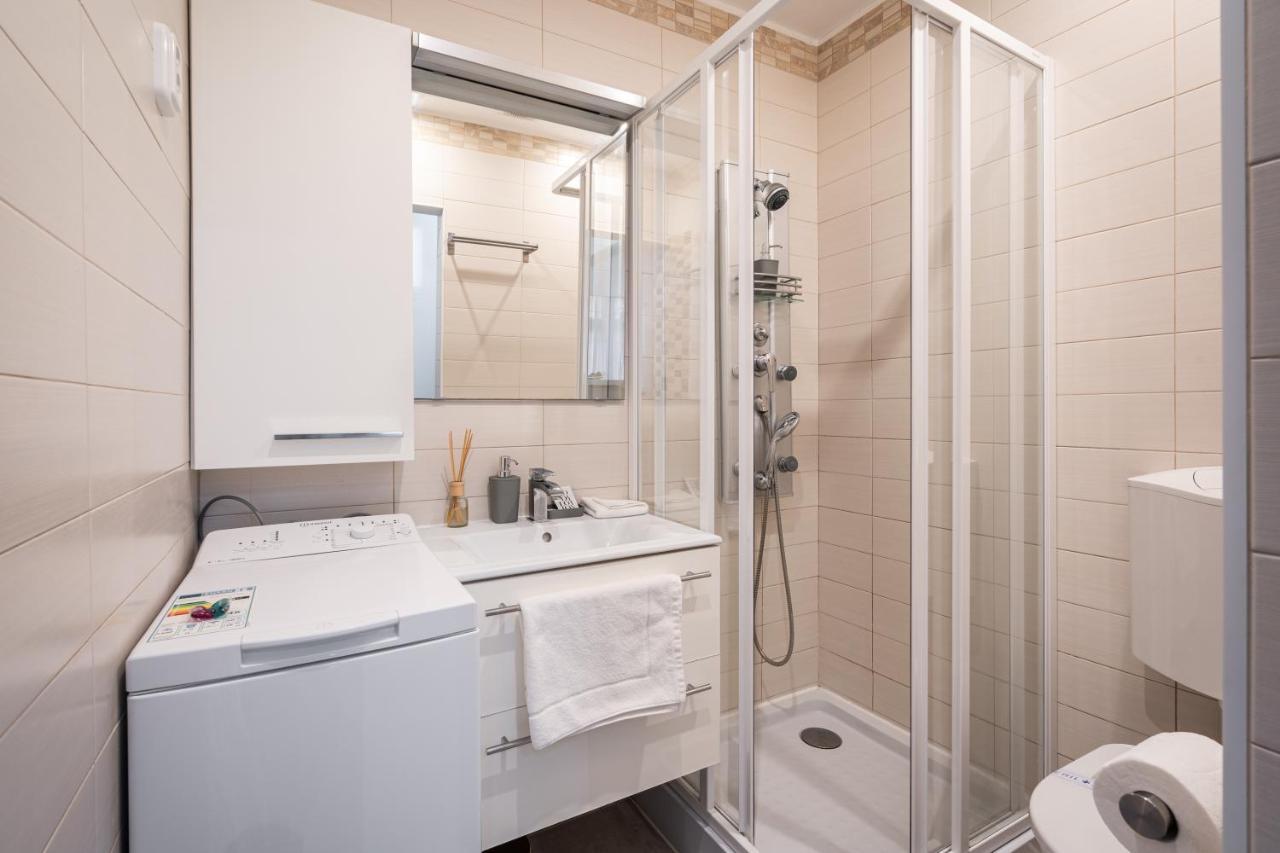 Sweet With Gallery Apartament *